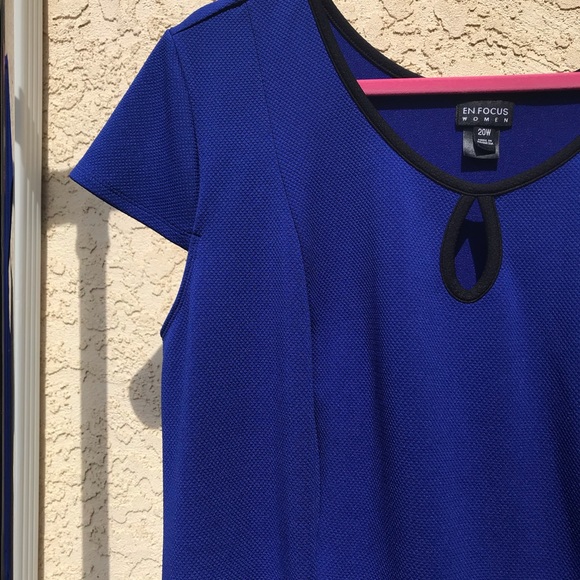 Blue Dress - Picture 3 of 7